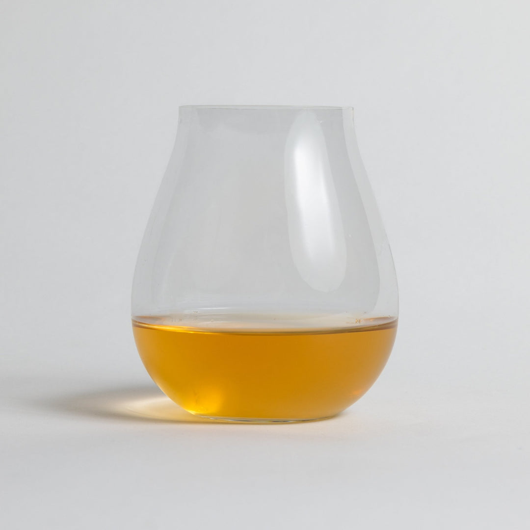 Silvery Dragon Pearls EKO - The Tea Centre of Stockholm